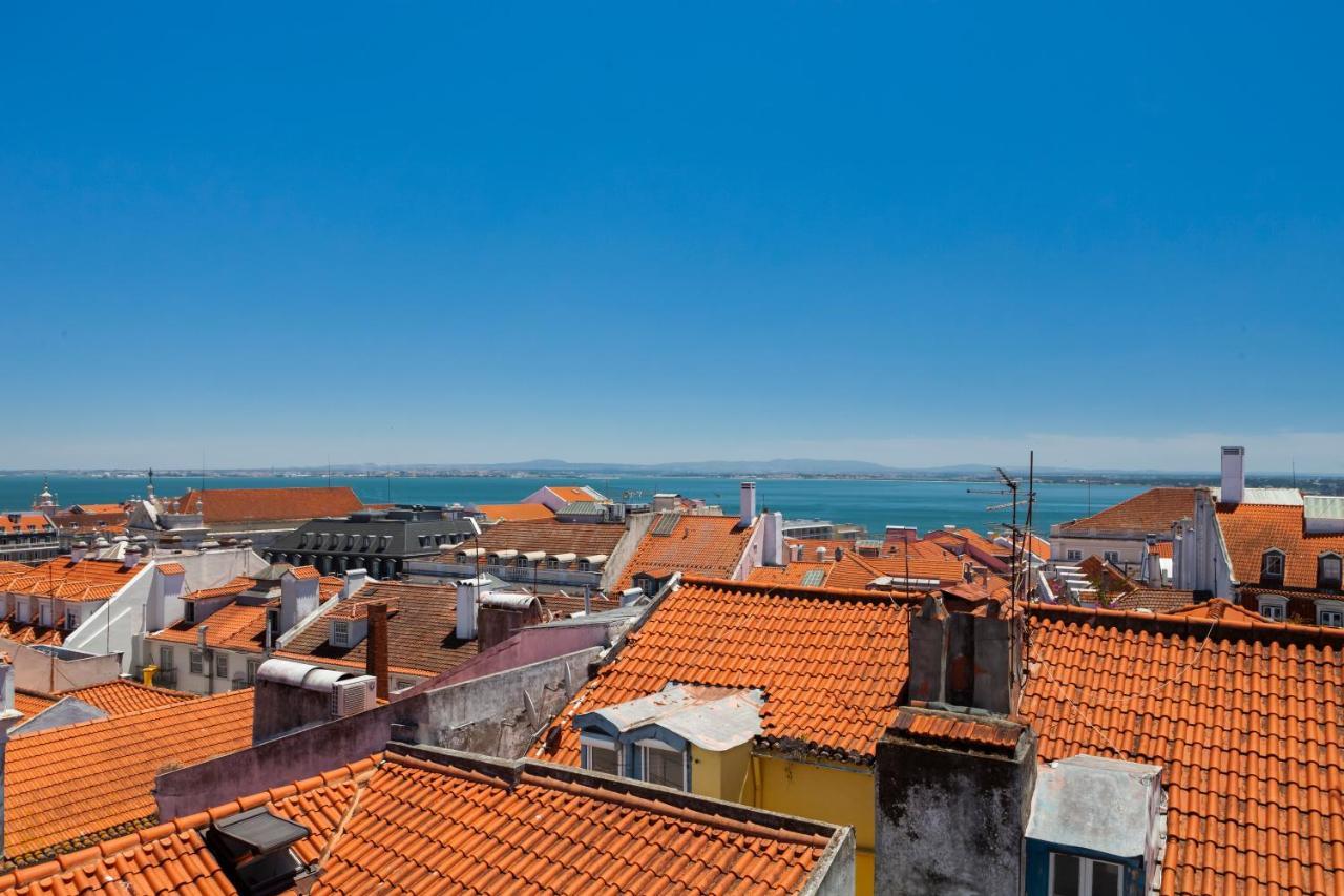 Amazing Rooftop Terrace With River And Historic City View 4 Bedrooms 4 Bathrooms Ac 19Th Century Building Chiado Lisboa Εξωτερικό φωτογραφία